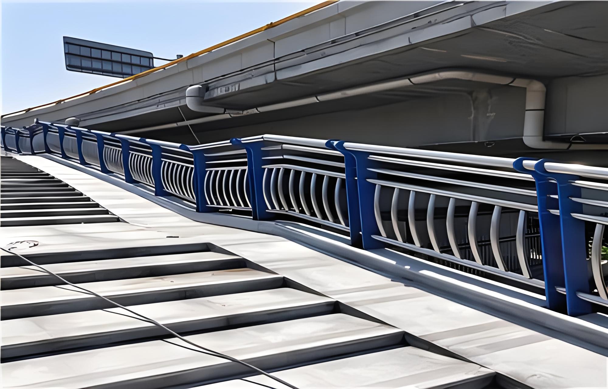 阿勒泰不锈钢桥梁护栏维护方案：确保安全，延长使用寿命